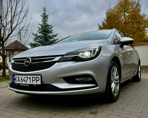 Серый Опель Астра, объемом двигателя 1.6 л и пробегом 136 тыс. км за 11800 $, фото 15 на Automoto.ua