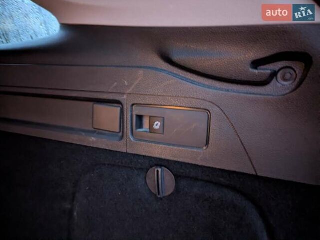 Серый Опель Астра, объемом двигателя 1.6 л и пробегом 192 тыс. км за 12100 $, фото 61 на Automoto.ua