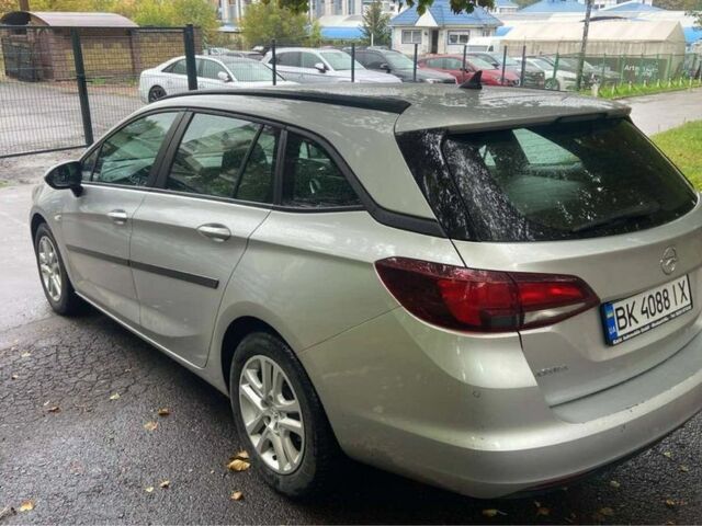 Серый Опель Астра, объемом двигателя 1.6 л и пробегом 168 тыс. км за 10900 $, фото 6 на Automoto.ua