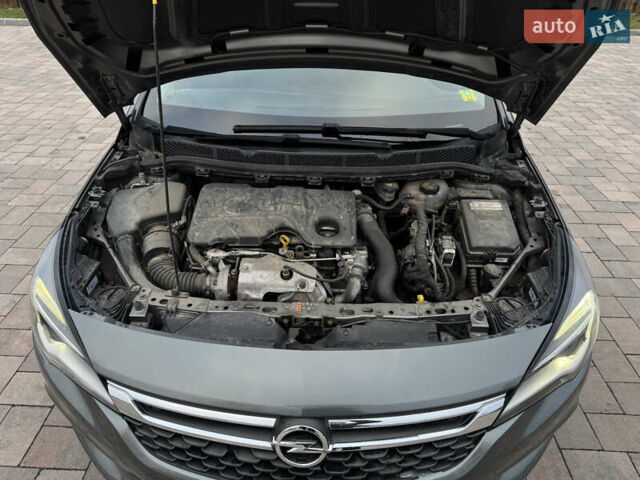Серый Опель Астра, объемом двигателя 1.6 л и пробегом 209 тыс. км за 10999 $, фото 12 на Automoto.ua
