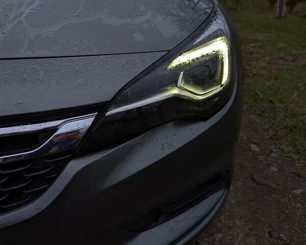 Серый Опель Астра, объемом двигателя 1.6 л и пробегом 192 тыс. км за 12100 $, фото 6 на Automoto.ua