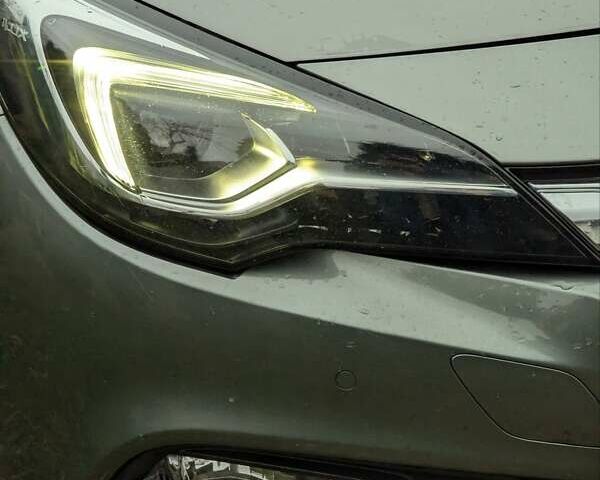 Серый Опель Астра, объемом двигателя 1.6 л и пробегом 192 тыс. км за 12100 $, фото 4 на Automoto.ua