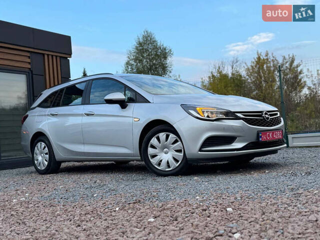 Сірий Опель Астра, об'ємом двигуна 1.6 л та пробігом 218 тис. км за 11950 $, фото 6 на Automoto.ua