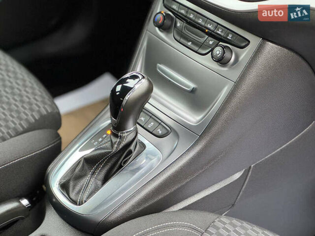 Сірий Опель Астра, об'ємом двигуна 1.6 л та пробігом 218 тис. км за 11950 $, фото 51 на Automoto.ua