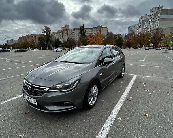 Сірий Опель Астра, об'ємом двигуна 1.6 л та пробігом 218 тис. км за 11000 $, фото 3 на Automoto.ua