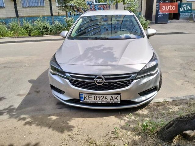 Серый Опель Астра, объемом двигателя 1.6 л и пробегом 336 тыс. км за 10000 $, фото 21 на Automoto.ua