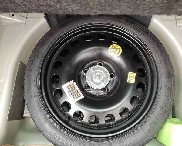 Серый Опель Астра, объемом двигателя 1.6 л и пробегом 261 тыс. км за 12300 $, фото 18 на Automoto.ua