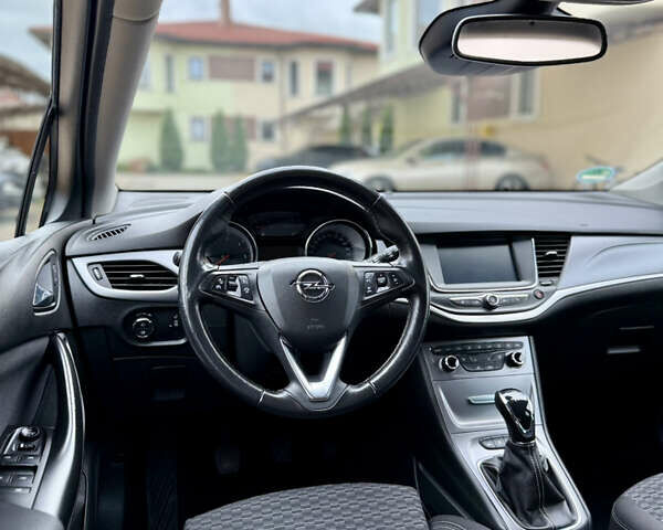 Серый Опель Астра, объемом двигателя 1.6 л и пробегом 136 тыс. км за 11800 $, фото 37 на Automoto.ua