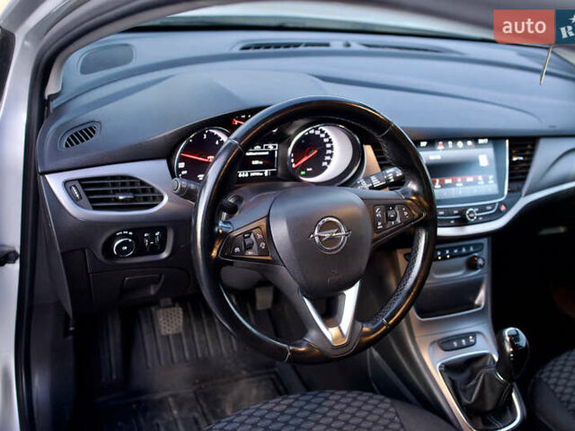 Сірий Опель Астра, об'ємом двигуна 1.6 л та пробігом 246 тис. км за 8500 $, фото 14 на Automoto.ua