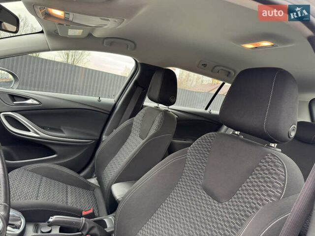 Серый Опель Астра, объемом двигателя 1.6 л и пробегом 189 тыс. км за 12100 $, фото 24 на Automoto.ua