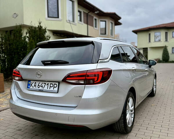 Серый Опель Астра, объемом двигателя 1.6 л и пробегом 136 тыс. км за 11800 $, фото 10 на Automoto.ua