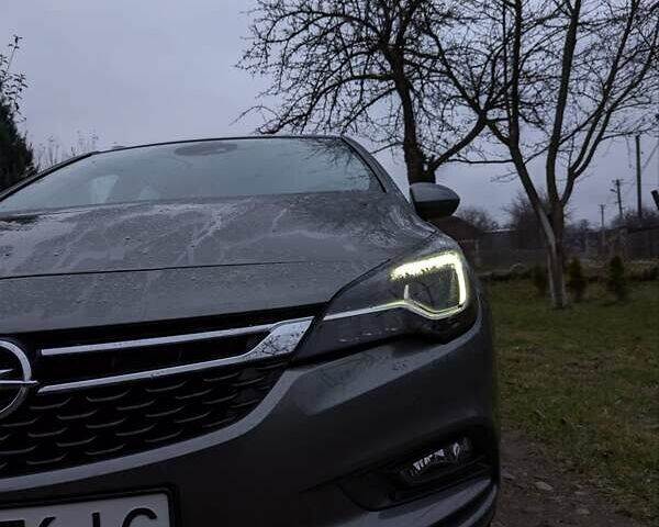 Серый Опель Астра, объемом двигателя 1.6 л и пробегом 192 тыс. км за 12100 $, фото 9 на Automoto.ua