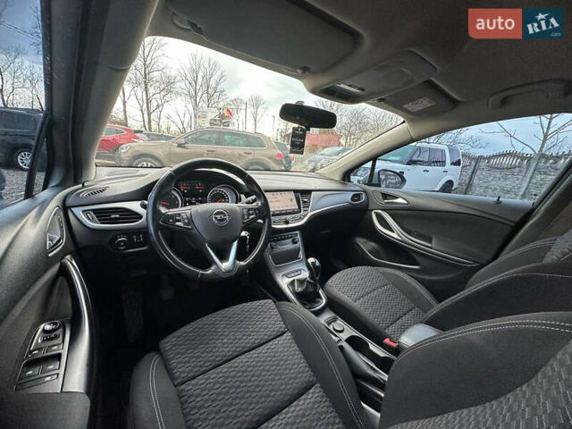 Серый Опель Астра, объемом двигателя 1.6 л и пробегом 127 тыс. км за 9699 $, фото 24 на Automoto.ua