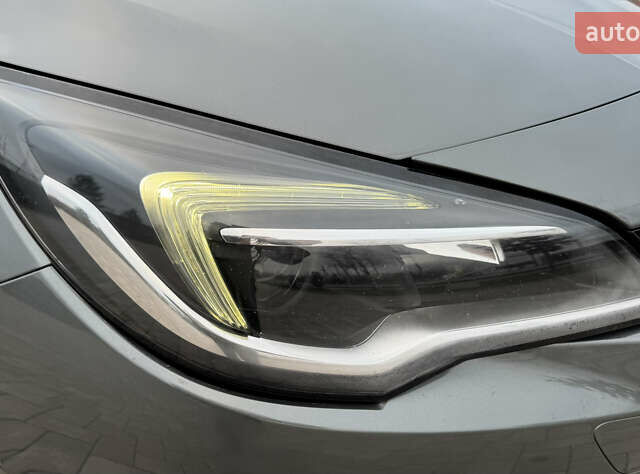 Серый Опель Астра, объемом двигателя 1.6 л и пробегом 209 тыс. км за 10999 $, фото 16 на Automoto.ua