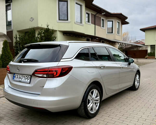 Серый Опель Астра, объемом двигателя 1.6 л и пробегом 136 тыс. км за 11800 $, фото 11 на Automoto.ua