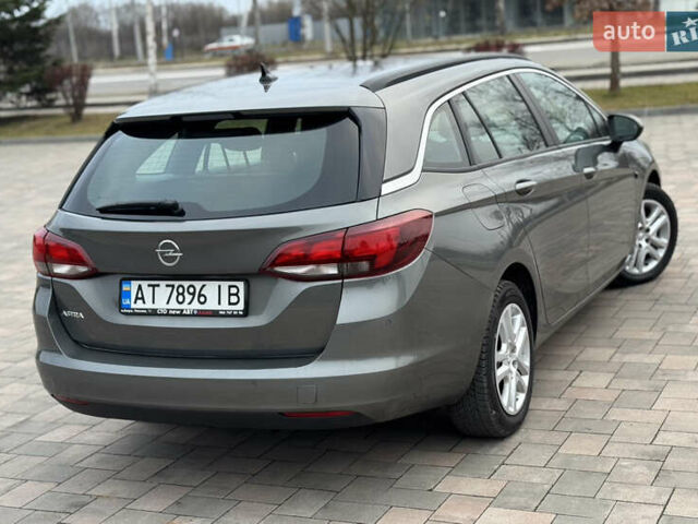 Серый Опель Астра, объемом двигателя 1.6 л и пробегом 209 тыс. км за 10999 $, фото 3 на Automoto.ua