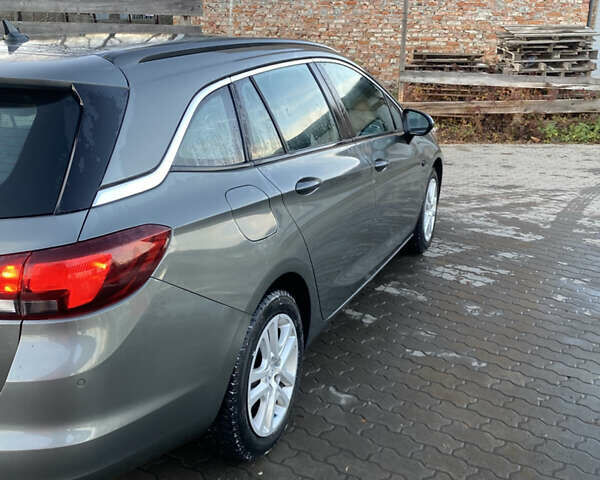 Сірий Опель Астра, об'ємом двигуна 1.6 л та пробігом 210 тис. км за 10000 $, фото 10 на Automoto.ua