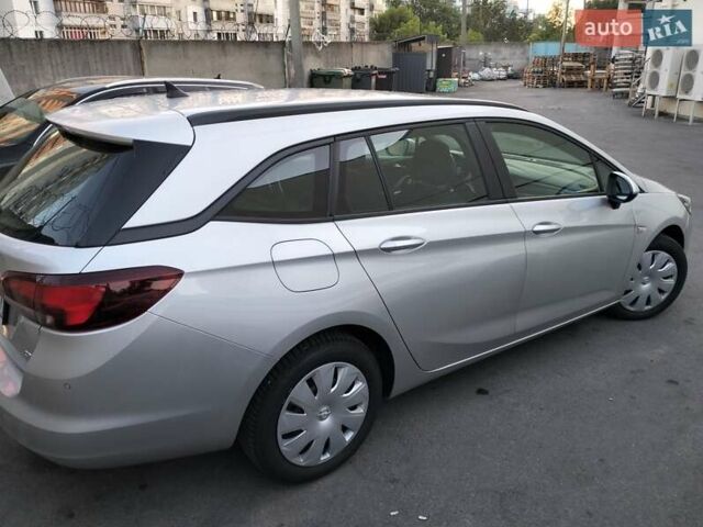 Серый Опель Астра, объемом двигателя 1.6 л и пробегом 336 тыс. км за 10000 $, фото 8 на Automoto.ua