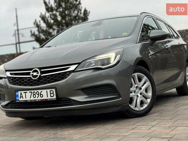 Серый Опель Астра, объемом двигателя 1.6 л и пробегом 209 тыс. км за 10999 $, фото 2 на Automoto.ua