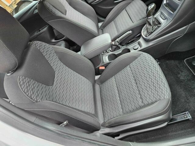 Сірий Опель Астра, об'ємом двигуна 1.6 л та пробігом 197 тис. км за 10300 $, фото 9 на Automoto.ua