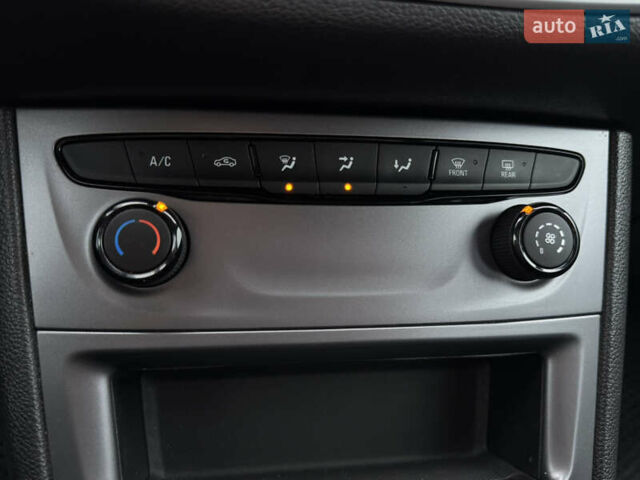 Серый Опель Астра, объемом двигателя 1.6 л и пробегом 209 тыс. км за 10999 $, фото 44 на Automoto.ua