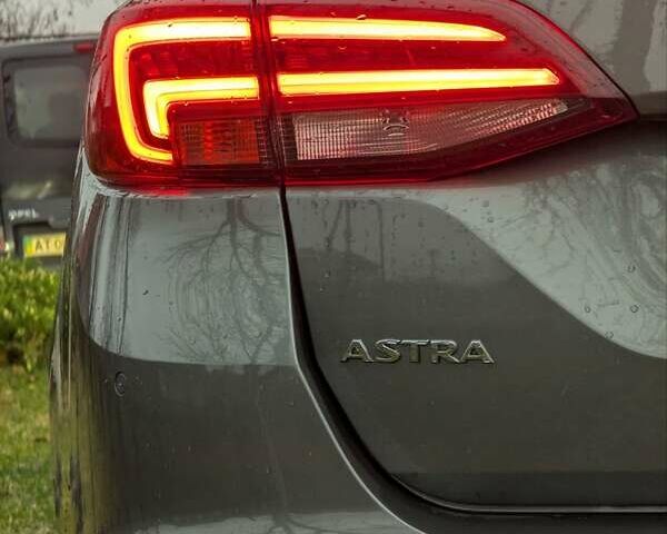Серый Опель Астра, объемом двигателя 1.6 л и пробегом 192 тыс. км за 12100 $, фото 32 на Automoto.ua