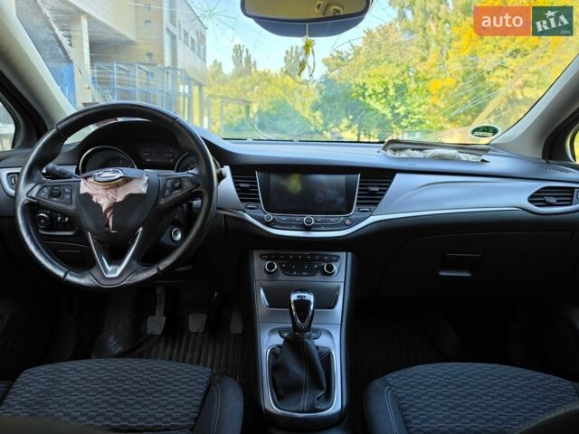 Сірий Опель Астра, об'ємом двигуна 1.6 л та пробігом 246 тис. км за 4900 $, фото 24 на Automoto.ua