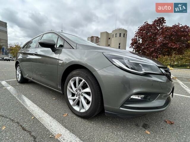 Сірий Опель Астра, об'ємом двигуна 1.6 л та пробігом 218 тис. км за 11000 $, фото 28 на Automoto.ua