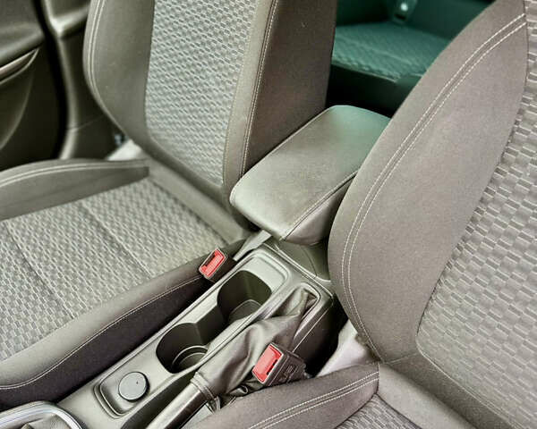 Серый Опель Астра, объемом двигателя 1.6 л и пробегом 136 тыс. км за 11800 $, фото 34 на Automoto.ua