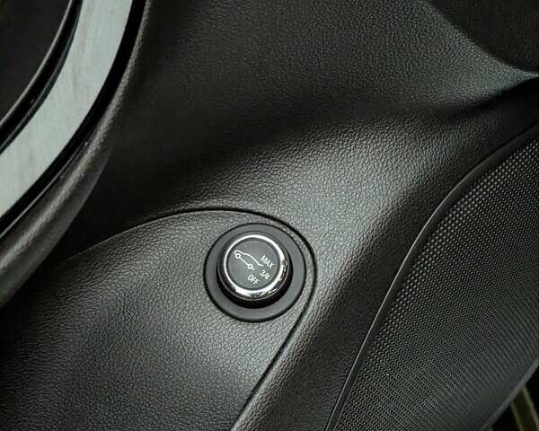 Серый Опель Астра, объемом двигателя 1.6 л и пробегом 192 тыс. км за 12100 $, фото 77 на Automoto.ua