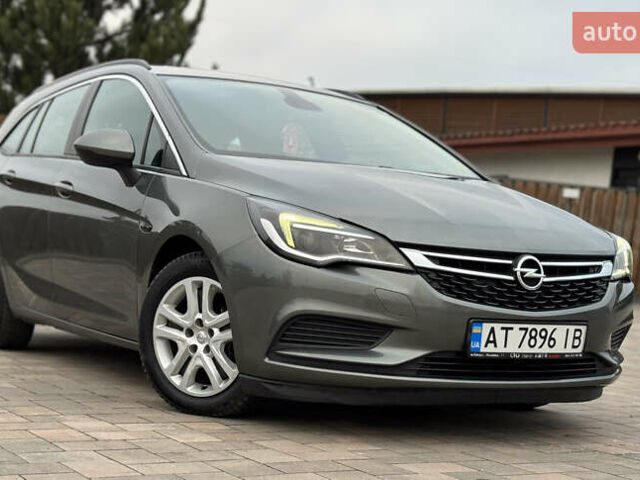 Серый Опель Астра, объемом двигателя 1.6 л и пробегом 209 тыс. км за 10999 $, фото 8 на Automoto.ua