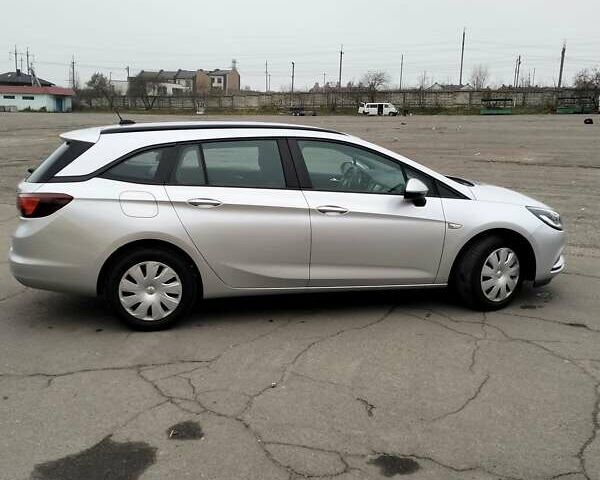 Серый Опель Астра, объемом двигателя 1.6 л и пробегом 178 тыс. км за 11800 $, фото 7 на Automoto.ua