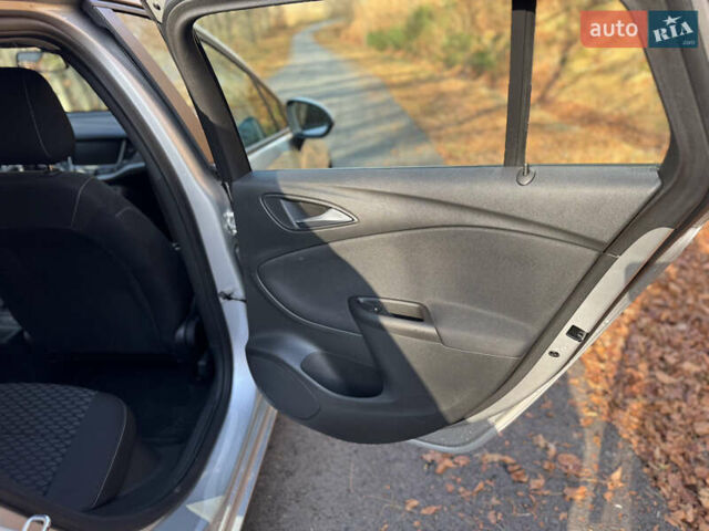 Серый Опель Астра, объемом двигателя 1.6 л и пробегом 167 тыс. км за 11200 $, фото 33 на Automoto.ua