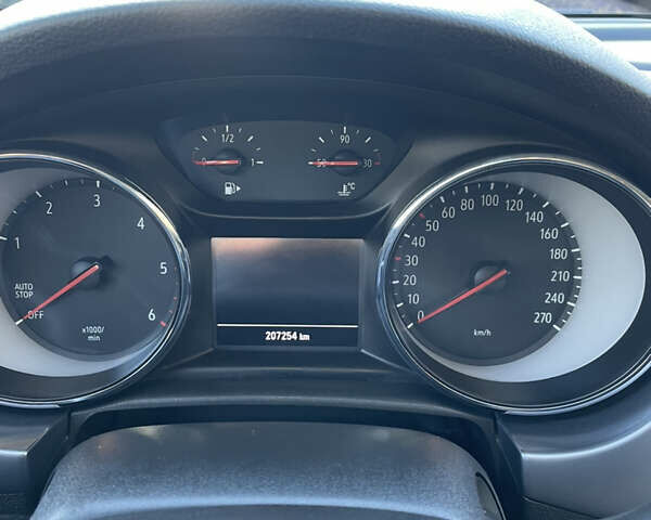 Серый Опель Астра, объемом двигателя 1.6 л и пробегом 207 тыс. км за 10800 $, фото 21 на Automoto.ua