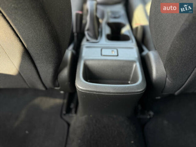 Серый Опель Астра, объемом двигателя 1.6 л и пробегом 167 тыс. км за 11200 $, фото 28 на Automoto.ua