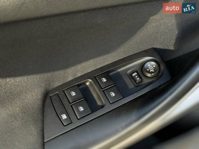 Серый Опель Астра, объемом двигателя 1.6 л и пробегом 167 тыс. км за 11200 $, фото 20 на Automoto.ua