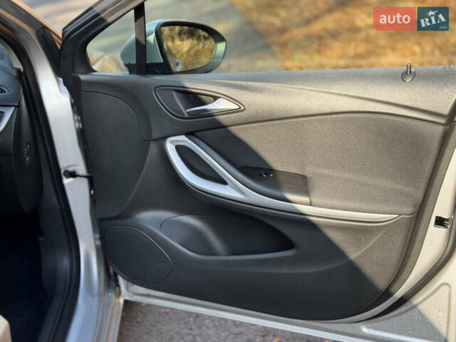 Серый Опель Астра, объемом двигателя 1.6 л и пробегом 167 тыс. км за 11200 $, фото 35 на Automoto.ua