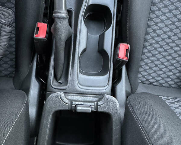 Сірий Опель Астра, об'ємом двигуна 1.5 л та пробігом 142 тис. км за 12800 $, фото 28 на Automoto.ua