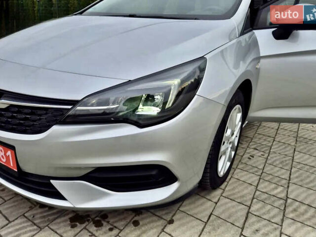 Серый Опель Астра, объемом двигателя 1.5 л и пробегом 270 тыс. км за 9999 $, фото 32 на Automoto.ua