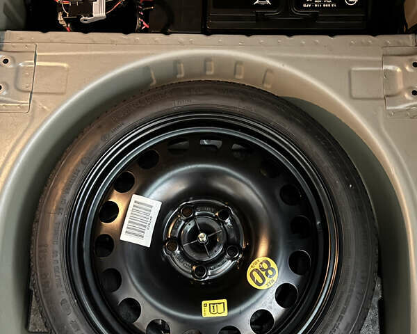 Сірий Опель Астра, об'ємом двигуна 1.5 л та пробігом 142 тис. км за 12800 $, фото 34 на Automoto.ua