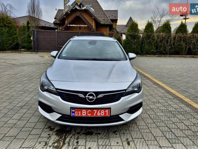 Серый Опель Астра, объемом двигателя 1.5 л и пробегом 270 тыс. км за 9999 $, фото 14 на Automoto.ua