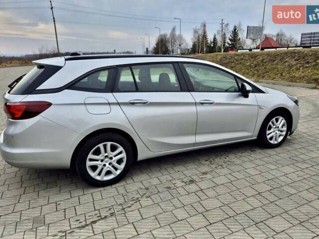 Серый Опель Астра, объемом двигателя 1.5 л и пробегом 270 тыс. км за 9999 $, фото 49 на Automoto.ua