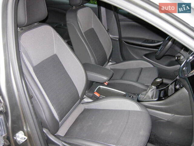 Серый Опель Астра, объемом двигателя 1.5 л и пробегом 1 тыс. км за 13500 $, фото 10 на Automoto.ua