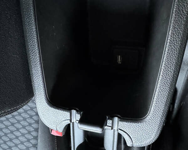 Сірий Опель Астра, об'ємом двигуна 1.5 л та пробігом 142 тис. км за 12800 $, фото 27 на Automoto.ua