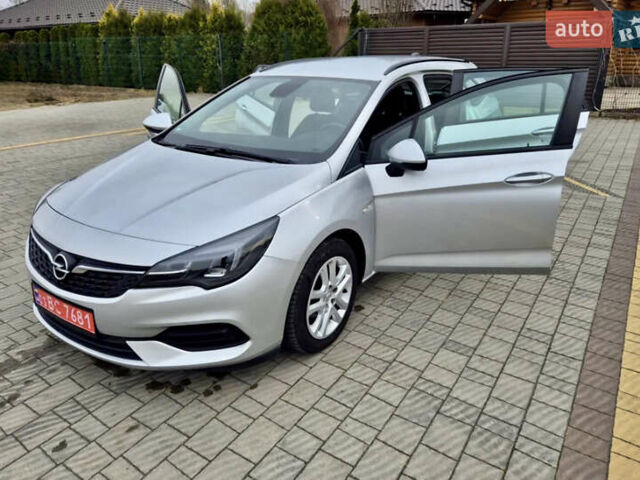 Серый Опель Астра, объемом двигателя 1.5 л и пробегом 270 тыс. км за 9999 $, фото 27 на Automoto.ua