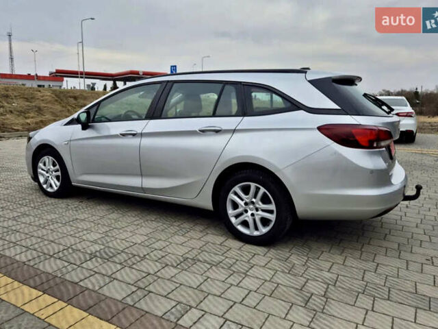 Серый Опель Астра, объемом двигателя 1.5 л и пробегом 270 тыс. км за 9999 $, фото 41 на Automoto.ua