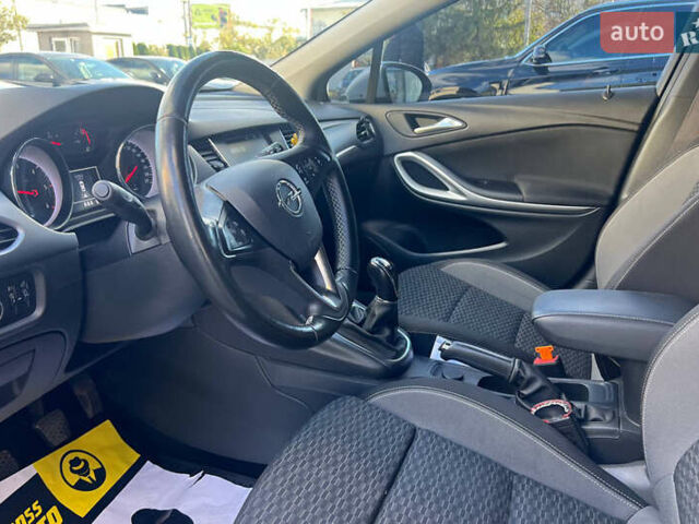 Серый Опель Астра, объемом двигателя 1.5 л и пробегом 110 тыс. км за 13000 $, фото 20 на Automoto.ua