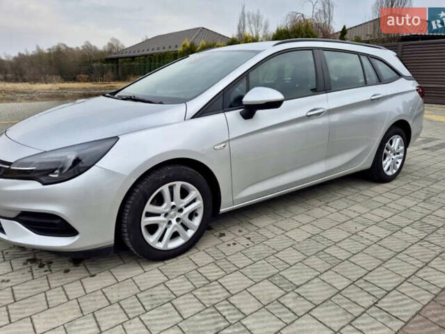 Серый Опель Астра, объемом двигателя 1.5 л и пробегом 270 тыс. км за 9999 $, фото 56 на Automoto.ua