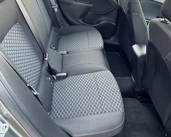 Сірий Опель Астра, об'ємом двигуна 1.5 л та пробігом 142 тис. км за 12800 $, фото 15 на Automoto.ua