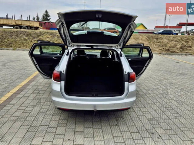 Серый Опель Астра, объемом двигателя 1.5 л и пробегом 270 тыс. км за 9999 $, фото 59 на Automoto.ua